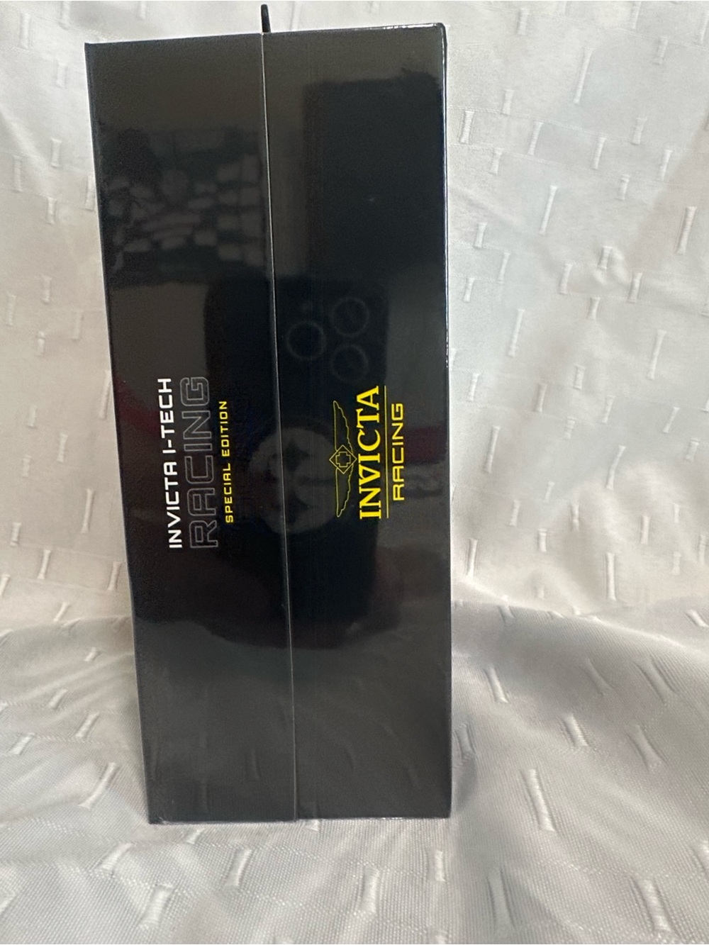 Invicta I-Tech Racing Limited Edition Smartwatch (Model ITECH-011) - Picture 6 of 8